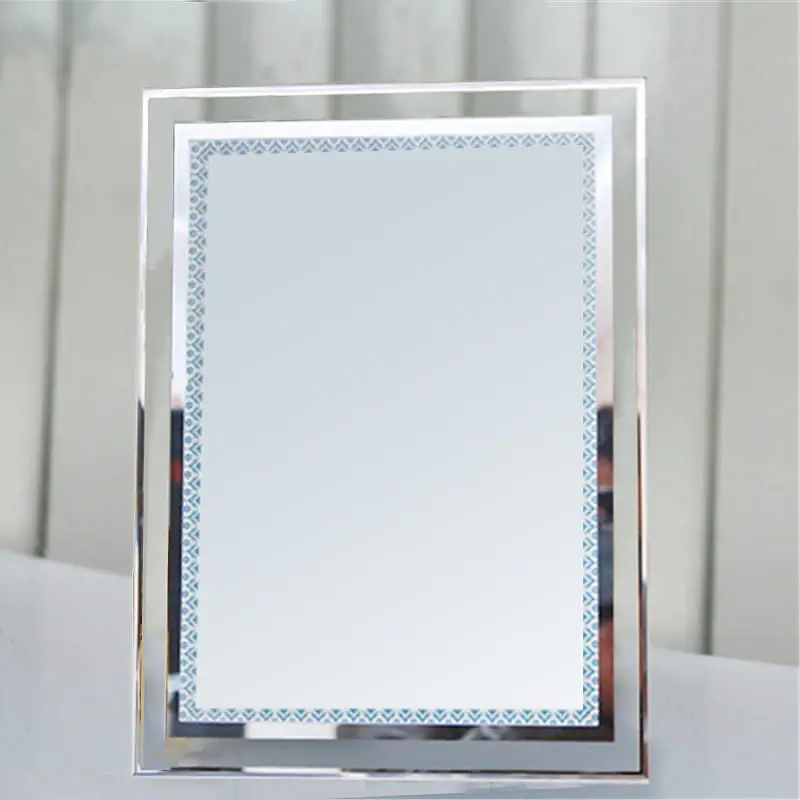 Curve Glass Frame - Master